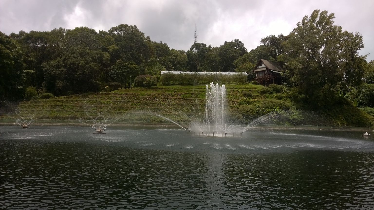 bhubing palace water reservoir